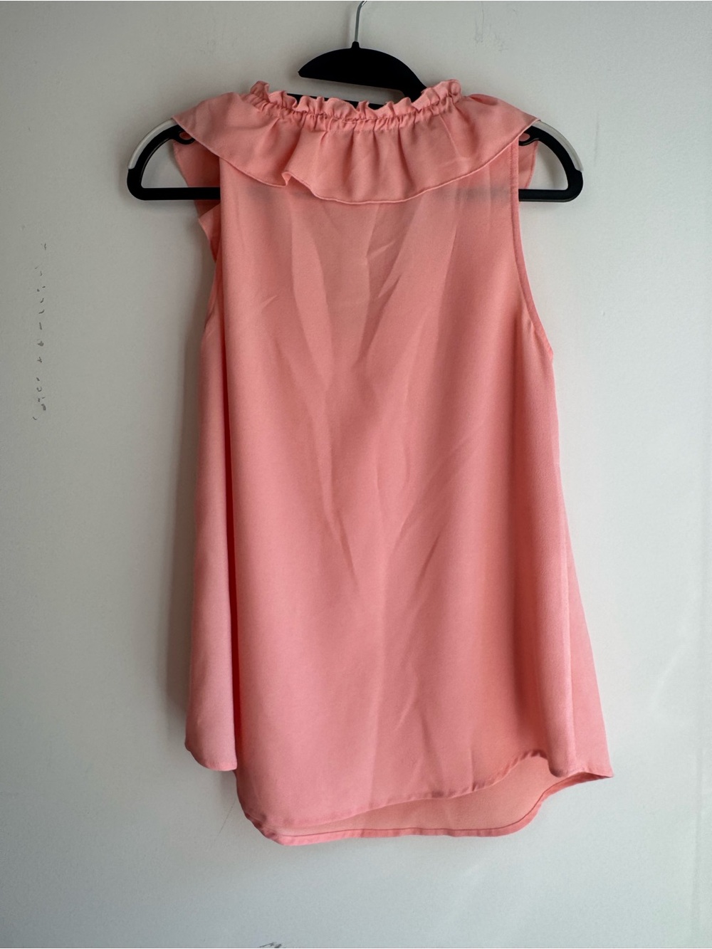 Doe & Rae Peach Ruffle V-Neck Tank - Picture 3 of 3